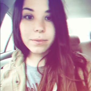 Meet your Posher, Madeline